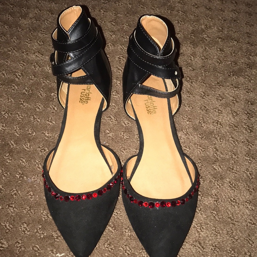 Pointed custom shoes